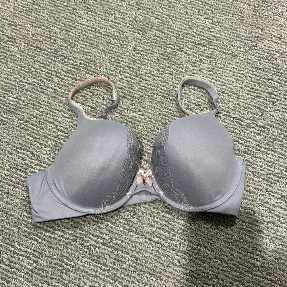 Victoria’s Secret bra